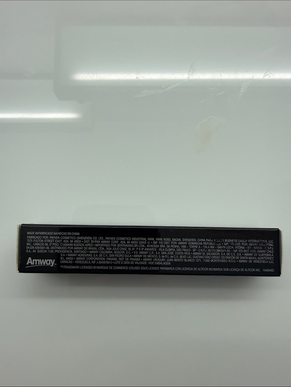 Artistry Gloss Lip Shine - Confetti - Picture 2 of 2